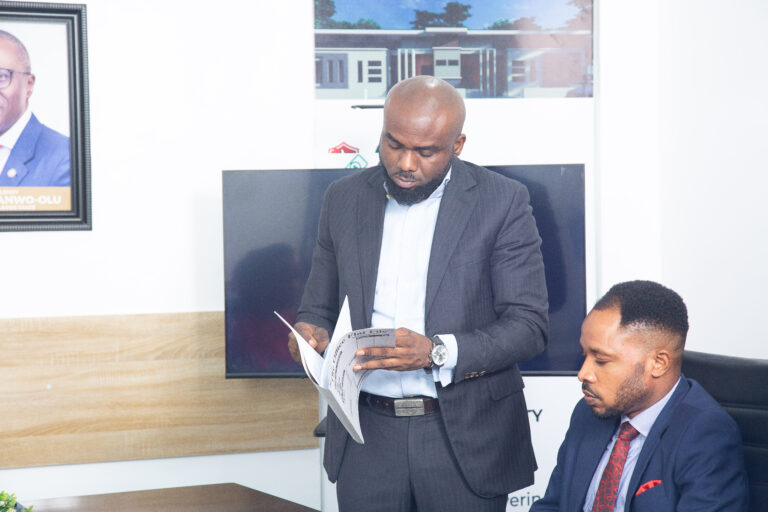 Read more about the article Dr. Smith’s Top Tips for Scaling Any Business Fast