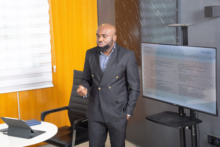 Read more about the article How Dr. Smith Ezenagu’s Network Became His Competitive Edge